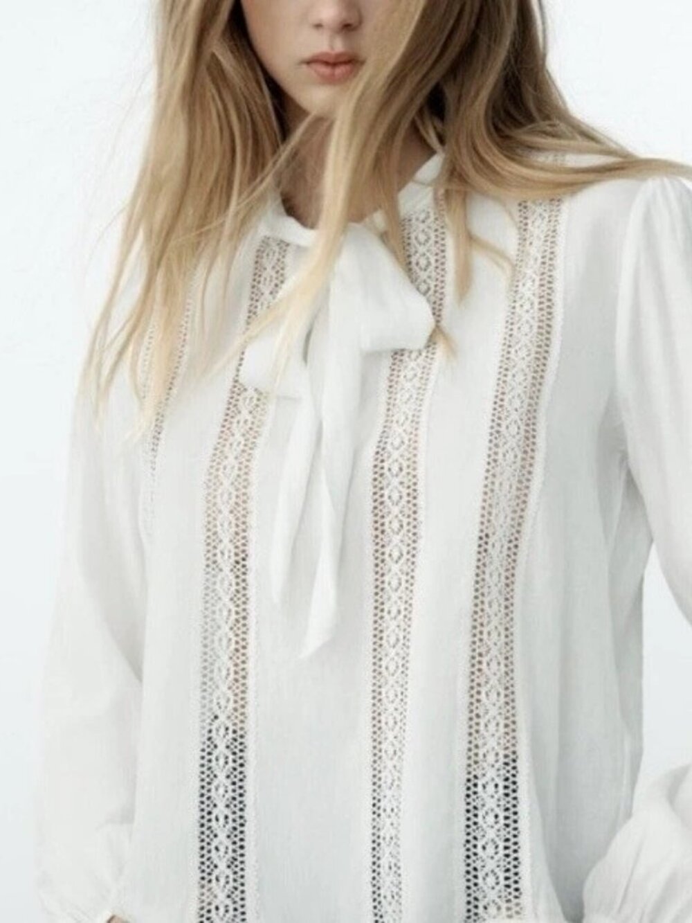 ZARA women's long-sleeved blouse small